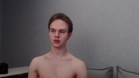 Snapshot of angelraaay chatting on March 2025 09:29:02 AM Angel online show from March 2025 09:29:02 AM