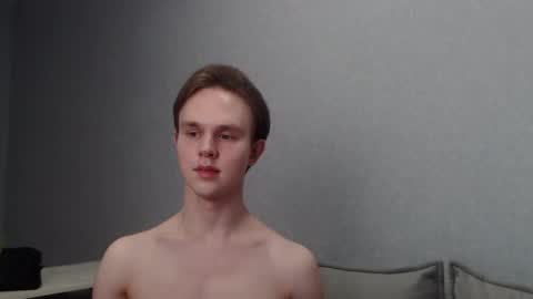 Snapshot of angelraaay chatting on March 2025 03:48:02 PM Angel online show from March 2025 03:48:02 PM