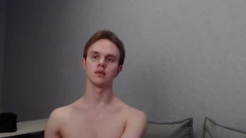 Snapshot of angelraaay chatting on March 2025 12:09:01 PM Angel online show from March 2025 12:09:01 PM