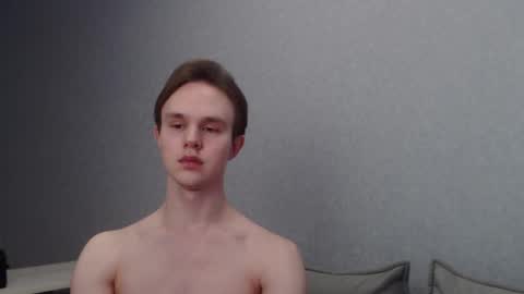 Snapshot of angelraaay chatting on March 2025 12:09:02 PM Angel online show from March 2025 12:09:02 PM