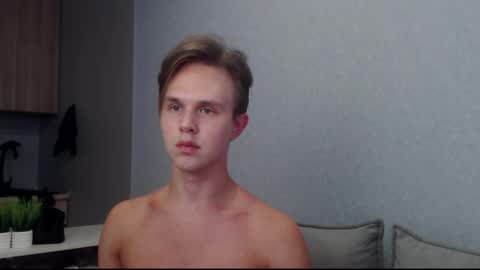 Snapshot of angelraaay chatting on September 2025 11:23:02 AM Angel online show from September 2025 11:23:02 AM