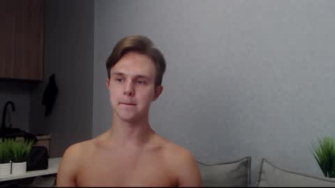 Snapshot of angelraaay chatting on September 2025 01:38:02 PM Angel online show from September 2025 01:38:02 PM