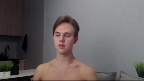 Snapshot of angelraaay chatting on October 2025 08:59:02 AM Angel online show from October 2025 08:59:02 AM