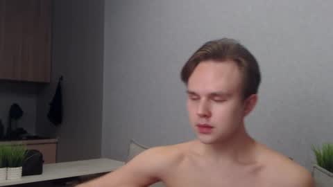 Angel online show from December 2025 10:35:02 AM