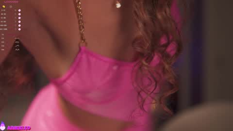 Nikki online show from November 2025 10:32:01 AM