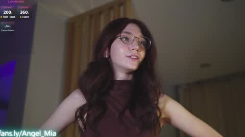 Nikki online show from March 2026 08:33:01 AM