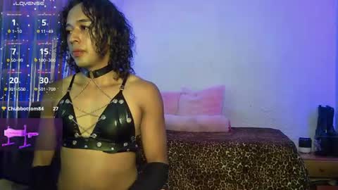 Snapshot of angelsdustxxx chatting on June 2026 07:13:01 AM online show from June 2026 07:13:01 AM