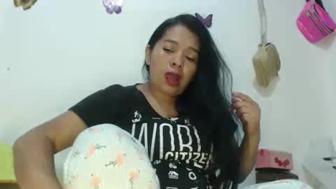 Snapshot of angelsexylatina chatting on April 2026 12:20:02 AM rebeca online show from April 2026 12:20:02 AM