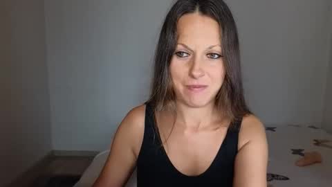 Giulia online show from September 2025 11:43:01 AM