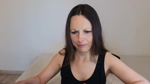 Snapshot of angelslive99 chatting on May 2026 11:49:01 AM Giulia online show from May 2026 11:49:01 AM