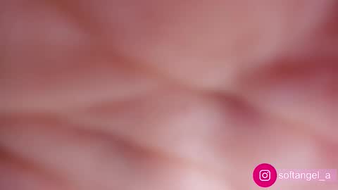 angel online show from October 2025 01:48:02 AM