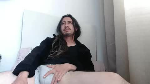 angeluxxxifer online show from November 2025 04:06:02 PM