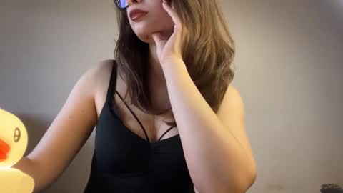 Snapshot of angelwhisper56 chatting on October 2025 02:50:01 PM Lisa online show from October 2025 02:50:01 PM