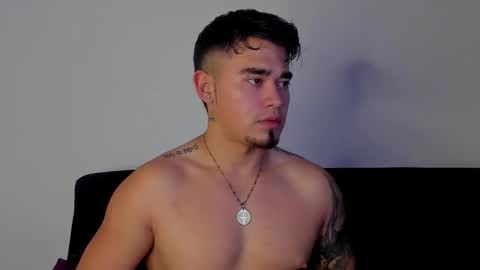 Angel Fox online show from December 2025 05:37:02 AM