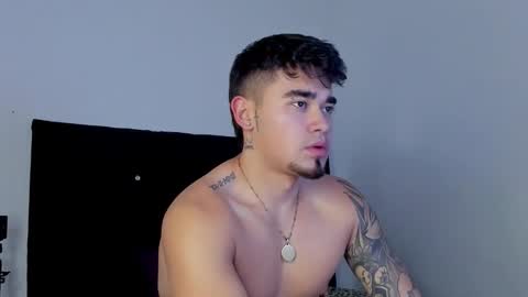 Angel Fox online show from January 2026 11:54:02 PM