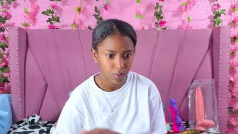 Snapshot of angeyapetite chatting on December 2025 12:25:01 PM Anyega online show from December 2025 12:25:01 PM