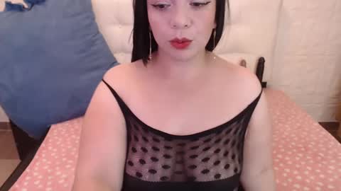 Angie online show from January 2025 09:04:01 PM