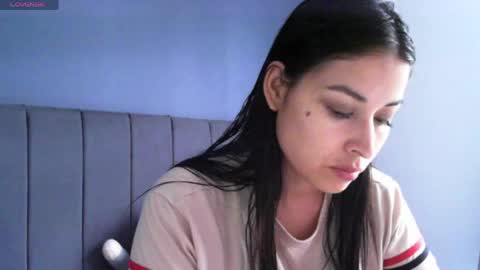 Snapshot of angiebaxter chatting on May 2026 04:37:01 PM Angiebaxt online show from May 2026 04:37:01 PM