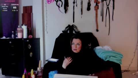 Snapshot of angierot2025 chatting on November 2025 11:59:02 PM angierot2025 online show from November 2025 11:59:02 PM