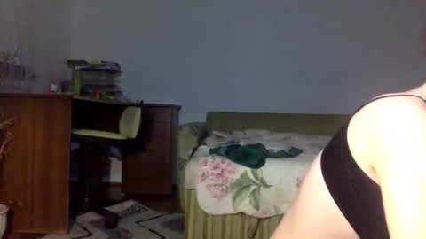 Snapshot of angle_cute05 chatting on April 2026 09:13:01 PM Angel Cute online show from April 2026 09:13:01 PM