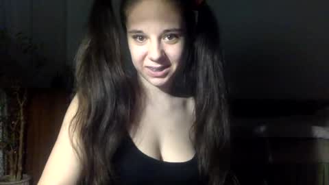 Snapshot of angle_cute05 chatting on June 2026 08:50:02 PM Angel Cute online show from June 2026 08:50:02 PM