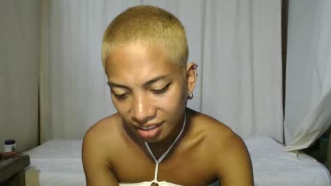 Snapshot of angolahugecock chatting on February 2025 03:47:01 PM angolahugecock online show from February 2025 03:47:01 PM