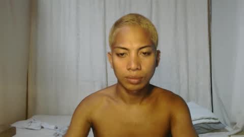 Snapshot of angolahugecock chatting on February 2025 07:59:01 PM angolahugecock online show from February 2025 07:59:01 PM
