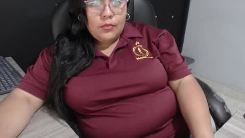 angy online show from September 2025 10:21:01 PM