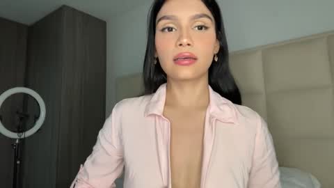 Snapshot of aniebby chatting on January 2025 03:38:02 AM ANGIE online show from January 2025 03:38:02 AM