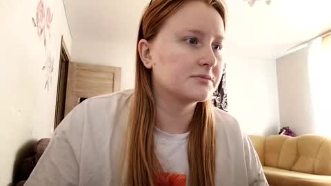 Snapshot of anika_lipps chatting on September 2025 01:14:02 PM Anika online show from September 2025 01:14:02 PM