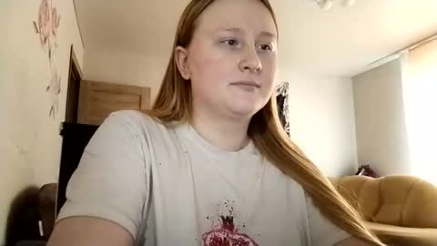 Snapshot of anika_lipps chatting on October 2025 12:50:01 PM Anika online show from October 2025 12:50:01 PM