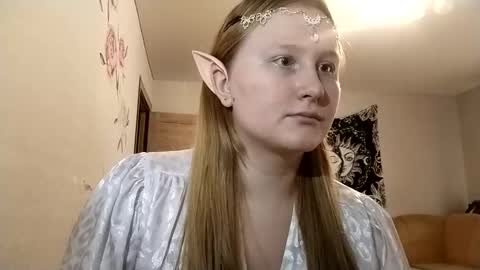 Snapshot of anika_lipps chatting on October 2025 02:29:01 PM Anika online show from October 2025 02:29:01 PM