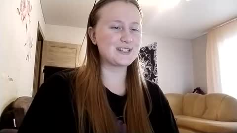 Snapshot of anika_lipps chatting on November 2025 06:52:01 AM Anika online show from November 2025 06:52:01 AM