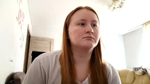 Snapshot of anika_lipps chatting on June 2026 04:40:02 PM Anika online show from June 2026 04:40:02 PM