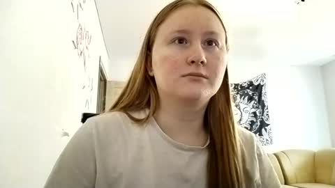 Snapshot of anika_lipps chatting on July 2026 04:07:01 AM Anika online show from July 2026 04:07:01 AM