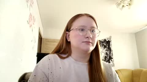 Snapshot of anika_lipps chatting on July 2026 04:31:02 PM Anika online show from July 2026 04:31:02 PM