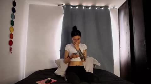 Anika And Lowen Your Thumbs Up Are Super Important For Us  online show from October 2025 04:52:02 PM