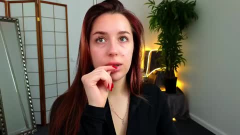 Snapshot of anikaharryson chatting on May 2026 07:48:01 AM Anika online show from May 2026 07:48:01 AM