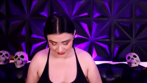 Lauren Anika online show from October 2025 04:24:01 AM