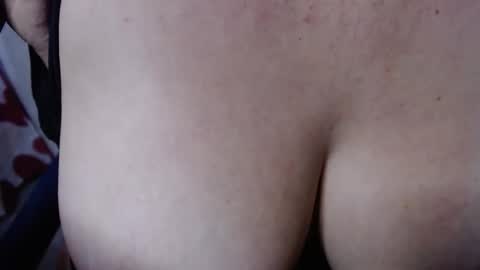 Anila Ibiza online show from April 2026 01:19:01 PM