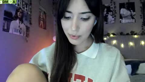 Anisa Moan from LovenseWet from Tip MenuOpen for Private online show from October 2025 06:34:02 AM