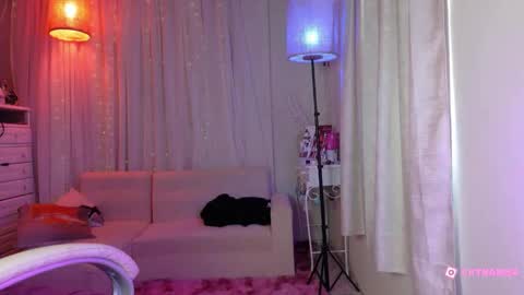 Anisahade online show from October 2025 03:54:01 PM