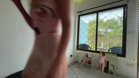 anita__hills online show from December 2024 03:04:01 AM