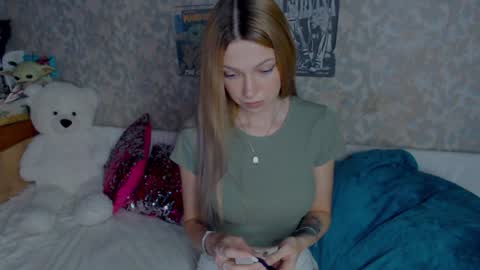 Snapshot of anita_moon_ chatting on December 2024 09:17:02 AM anita_moon_ online show from December 2024 09:17:02 AM