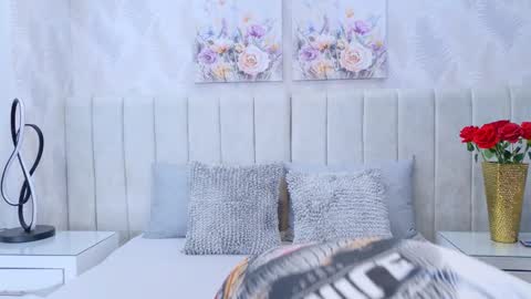 Dania Lpez online show from October 2025 12:26:02 PM