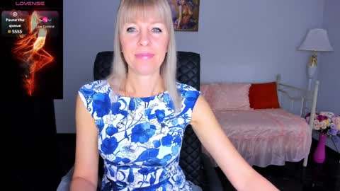 Anita online show from January 2025 06:53:02 AM