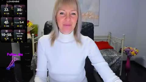 Anita online show from December 2025 06:32:01 AM