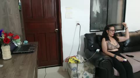 Anitabig69 online show from October 2025 08:06:02 PM