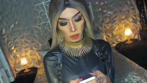 Snapshot of anitacruisze chatting on January 2025 09:41:01 AM Miss Ann online show from January 2025 09:41:01 AM