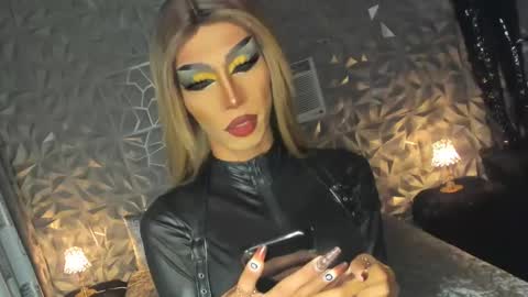 Snapshot of anitacruisze chatting on January 2025 12:26:01 PM Miss Ann online show from January 2025 12:26:01 PM